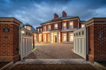 new-family-home-on-oxshott-rise-cobham-surrey-4 new-family-home-on-oxshott-rise-cobham-surrey-4